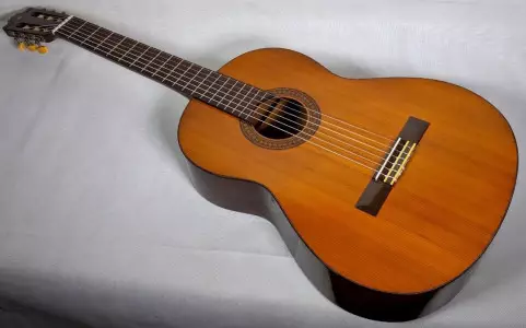 خرید گیتار کلاسیک	 کرج